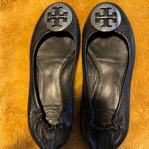 Tory Burch Black Leather Logo Ballet Flats